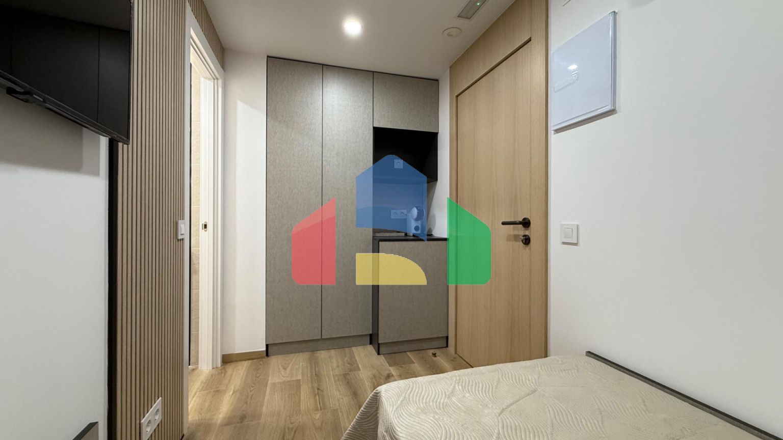 Продаются апартаменты с туристической лицензией в Аликанте – Готовый бизнес в формате апарт-отеля