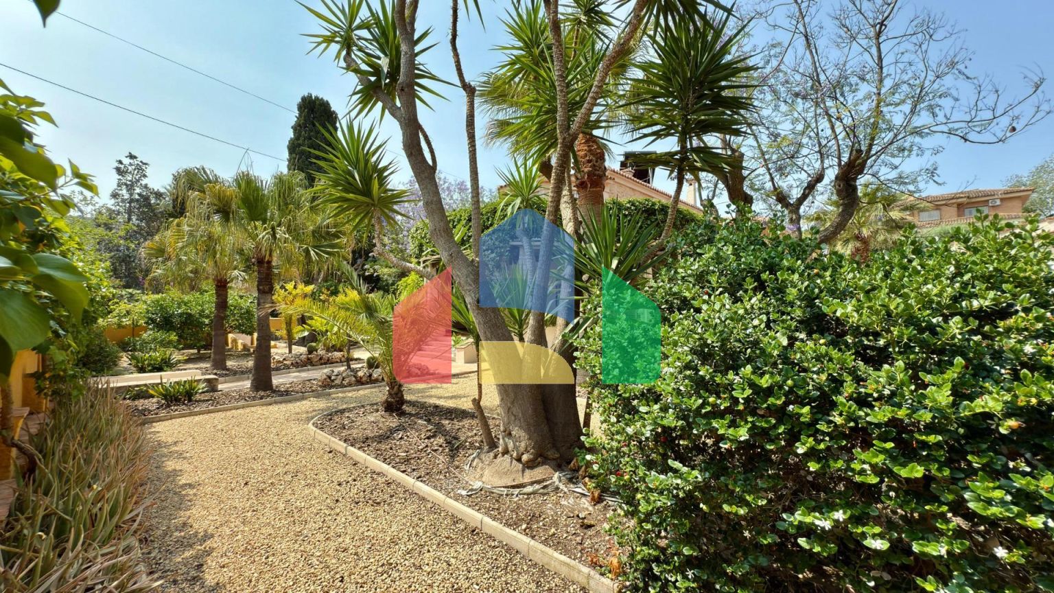 Эксклюзивная Вилла в Окружении Природы в Аликанте