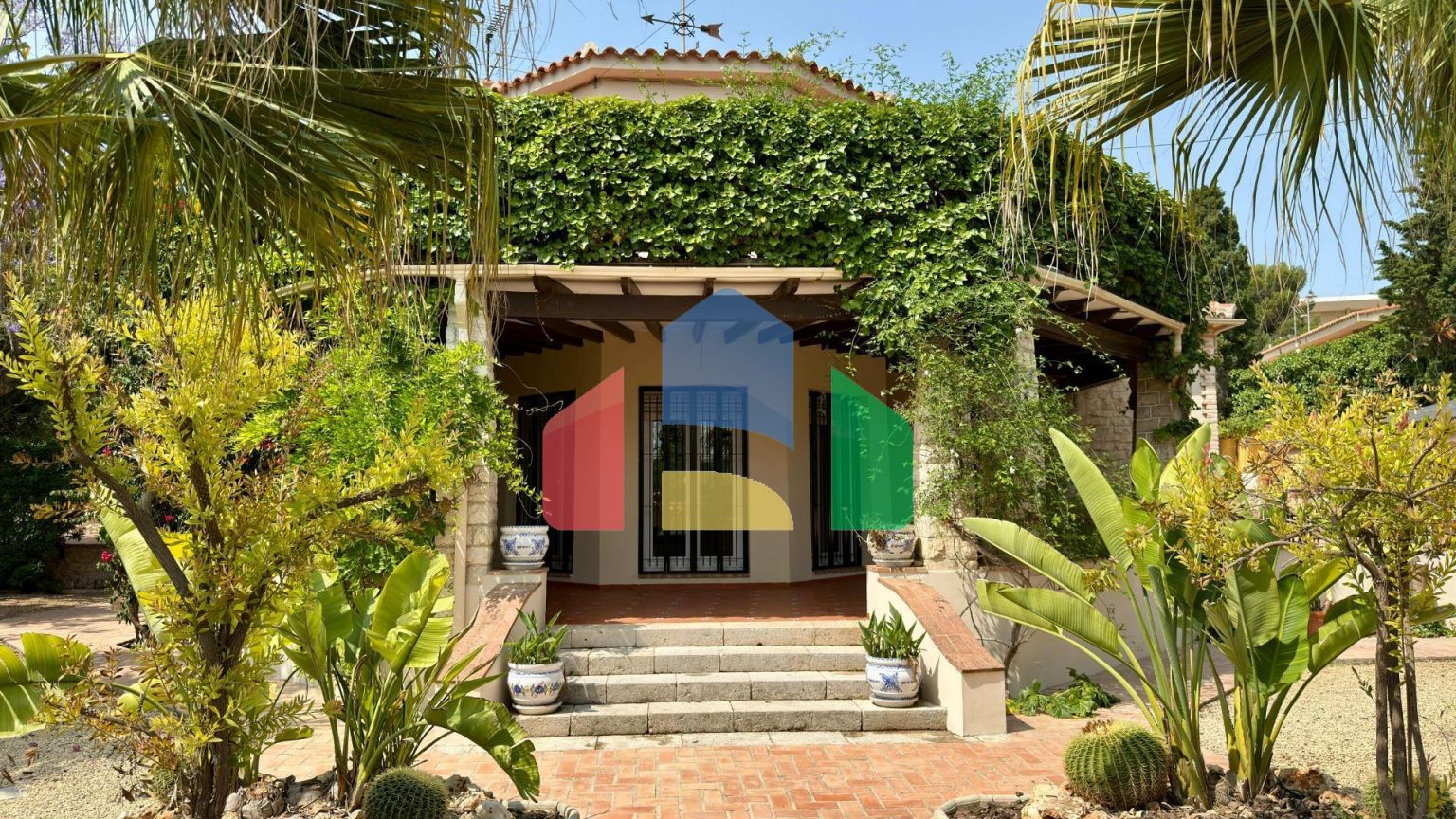 Эксклюзивная Вилла в Окружении Природы в Аликанте