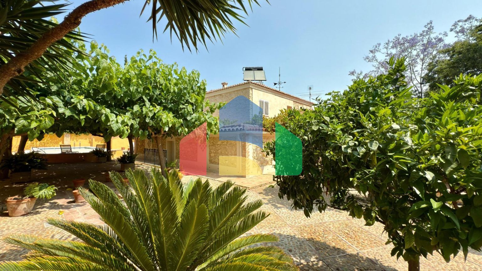 Эксклюзивная Вилла в Окружении Природы в Аликанте