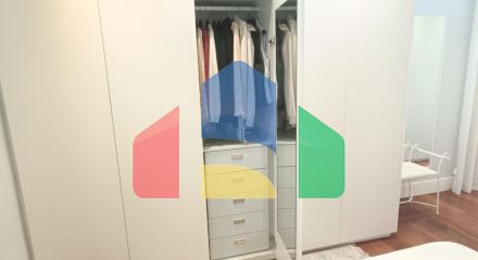 Полностью отремонтированная квартира в самом центре Аликанте в 200 м от Экспланады.