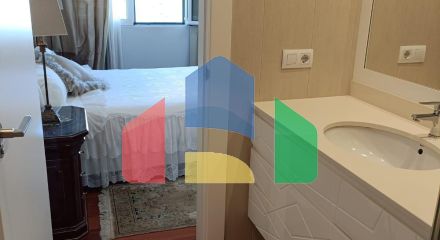 Полностью отремонтированная квартира в самом центре Аликанте в 200 м от Экспланады.