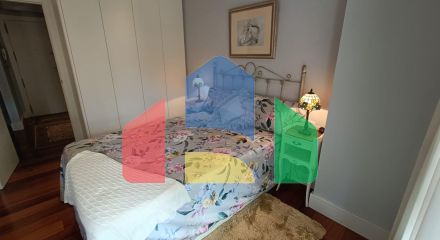 Полностью отремонтированная квартира в самом центре Аликанте в 200 м от Экспланады.