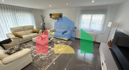 Отдельная вилла с частным бассейном и большим участком Отдельная вилла с частным бассейном и большим участком