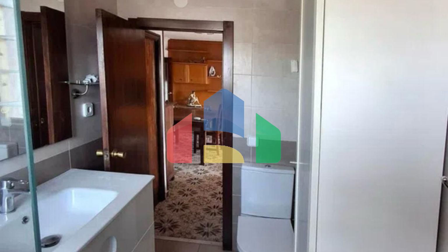 Впечатляющая квартира в Беналуа с панорамным видом