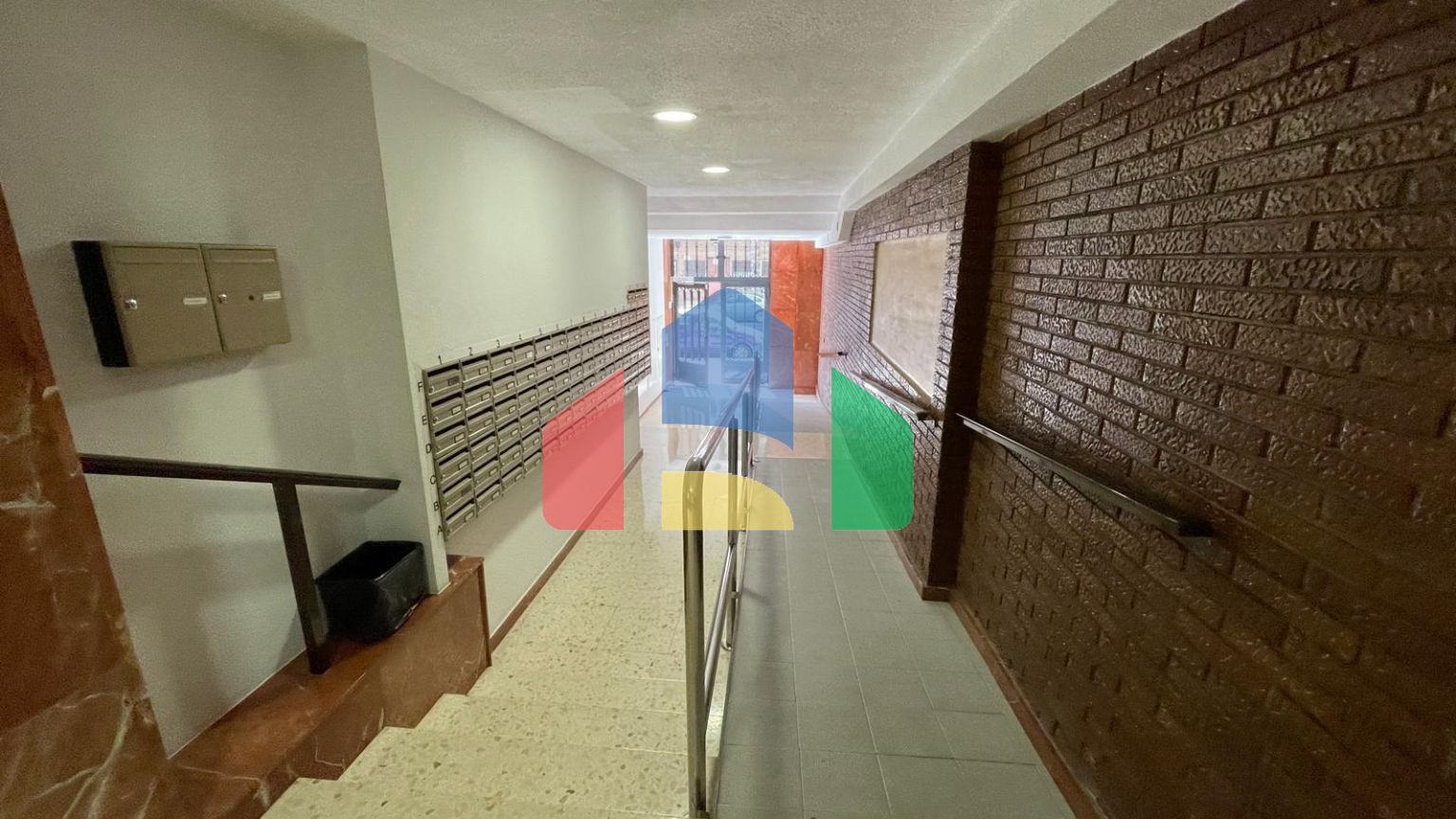 Впечатляющая квартира в Беналуа с панорамным видом