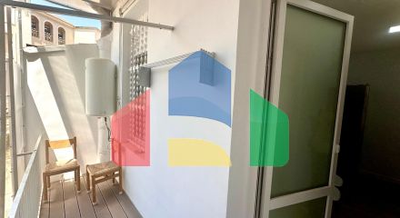 Полностью обновлённая квартира в центре жизни Аликанте — с видом на Plaza de Toros!