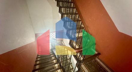 Полностью обновлённая квартира в центре жизни Аликанте — с видом на Plaza de Toros!