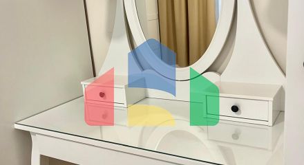 Просторная квартира с видом на сквер в Аликанте — заезжай и живи!