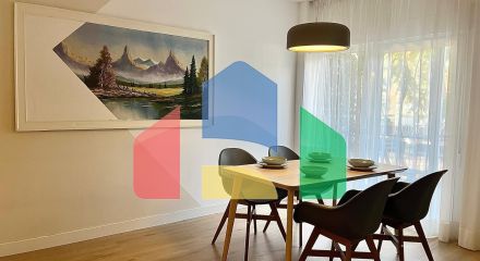 Просторная квартира с видом на сквер в Аликанте — заезжай и живи!