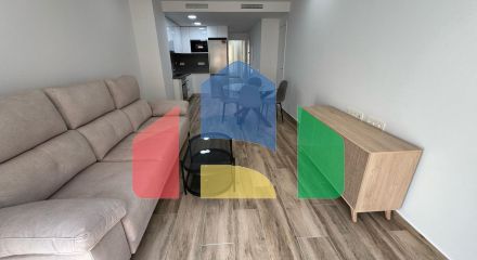 ПЕНТХАУС с тремя спальнями в центре Аликанте