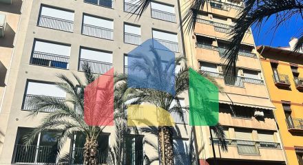 ПЕНТХАУС с тремя спальнями в центре Аликанте