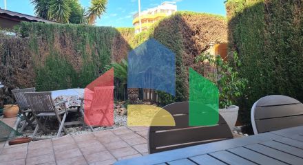 Двухквартирный дом в Албуферете