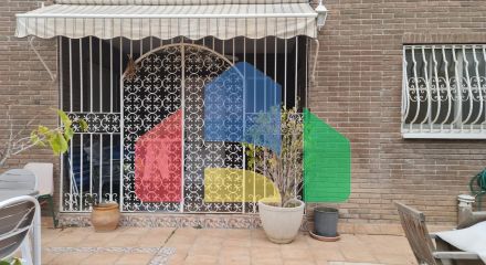 Двухквартирный дом в Албуферете