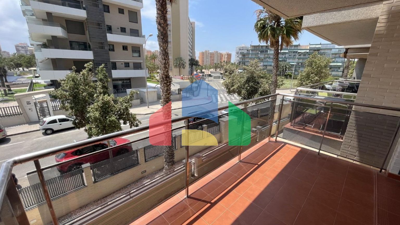 Трехкомнатная квартира рядом с пляжем Сан-Хуан