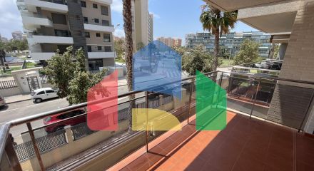 Трехкомнатная квартира рядом с пляжем Сан-Хуан Трехкомнатная квартира рядом с пляжем Сан-Хуан