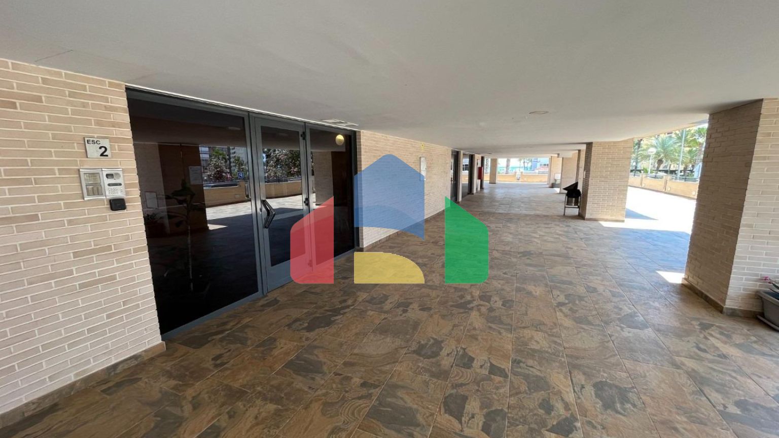 Трехкомнатная квартира рядом с пляжем Сан-Хуан