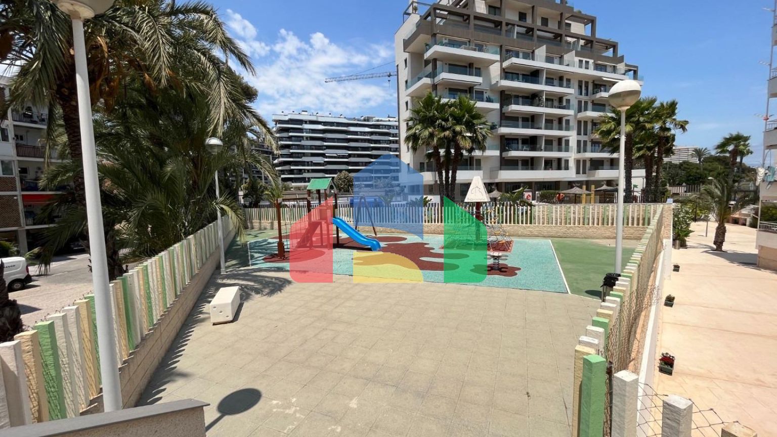 Трехкомнатная квартира рядом с пляжем Сан-Хуан