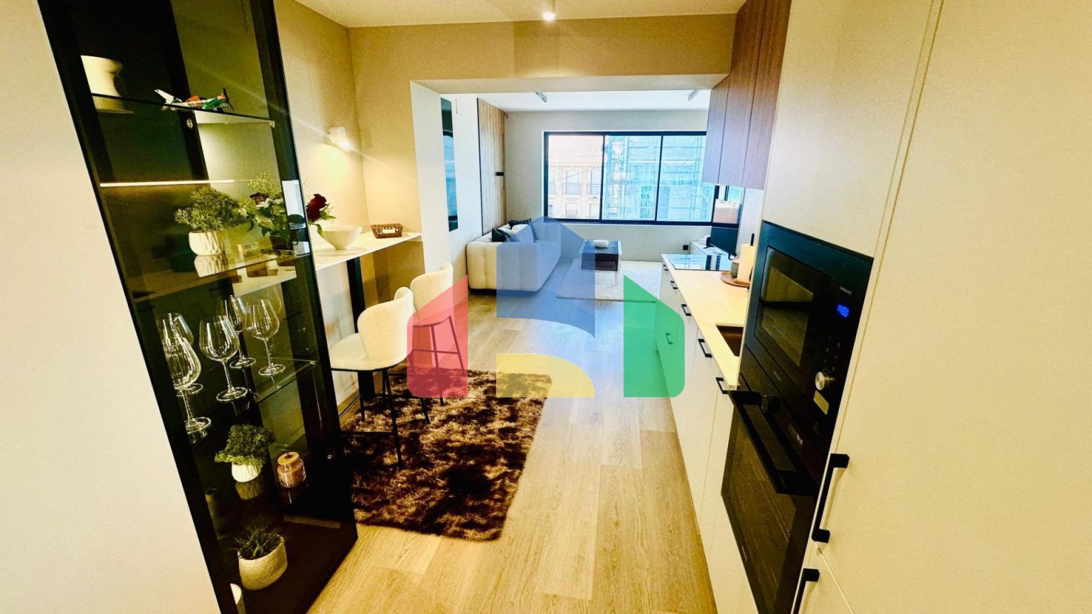 Продается потрясающая  квартира с видом на море в Аликанте