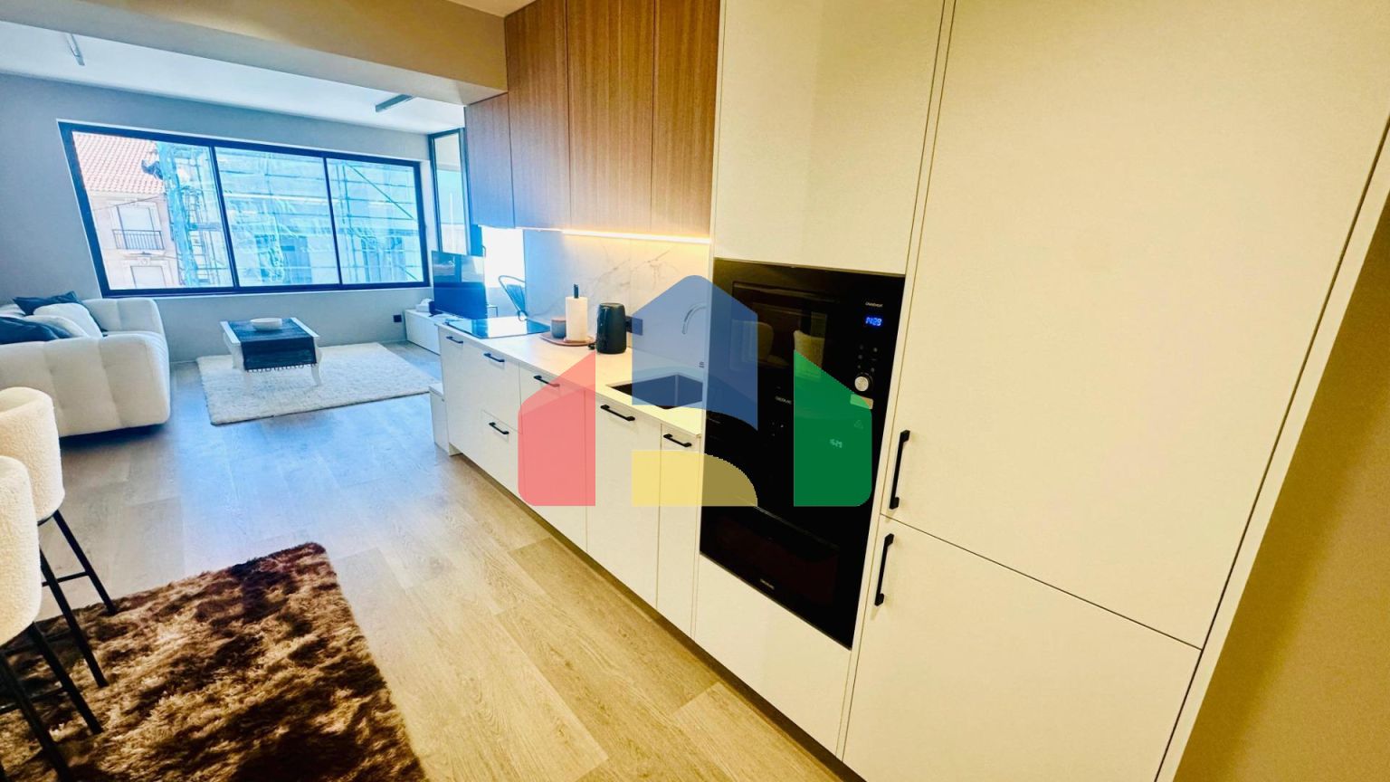 Продается потрясающая  квартира с видом на море в Аликанте