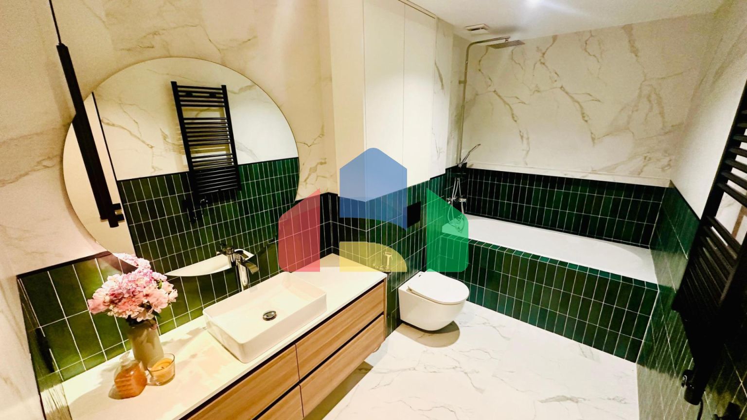 Продается потрясающая  квартира с видом на море в Аликанте