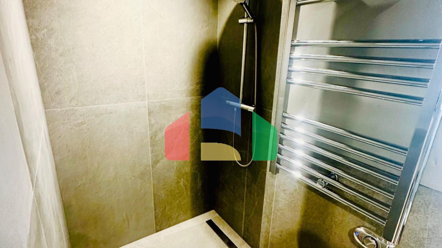 Продается потрясающая  квартира с видом на море в Аликанте