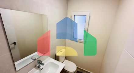 Продается светлая и просторная квартира в Аликанте, район Кампоамор
