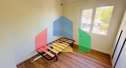 Продается светлая и просторная квартира в Аликанте, район Кампоамор Продается светлая и просторная квартира в Аликанте, район Кампоамор