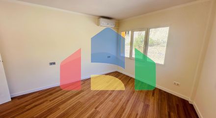 Продается светлая и просторная квартира в Аликанте, район Кампоамор Продается светлая и просторная квартира в Аликанте, район Кампоамор