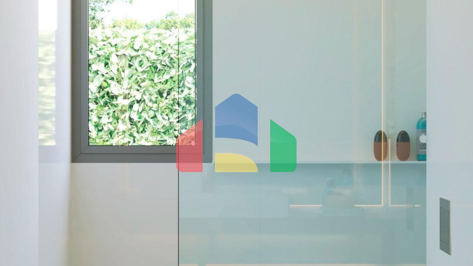 Отдельные дома с садом и бассейном