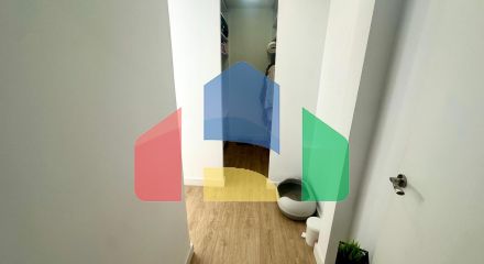 Продается просторная, светлая квартира в Аликанте — район Каролинас-Альтас