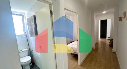 Продается просторная, светлая квартира в Аликанте — район Каролинас-Альтас Продается просторная, светлая квартира в Аликанте — район Каролинас-Альтас