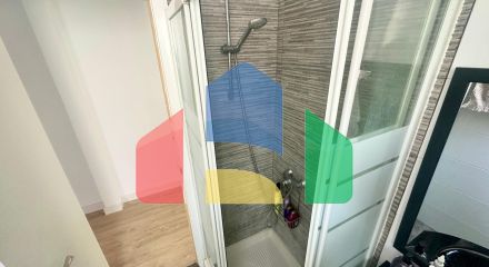 Продается просторная, светлая квартира в Аликанте — район Каролинас-Альтас Продается просторная, светлая квартира в Аликанте — район Каролинас-Альтас