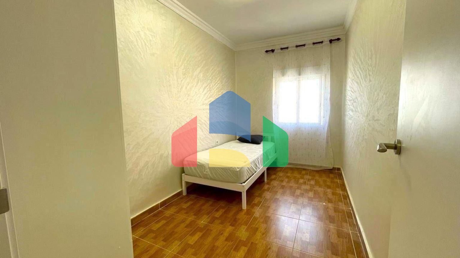 Продажа квартиры (La Florida)  3 спальни + салон с балконом.