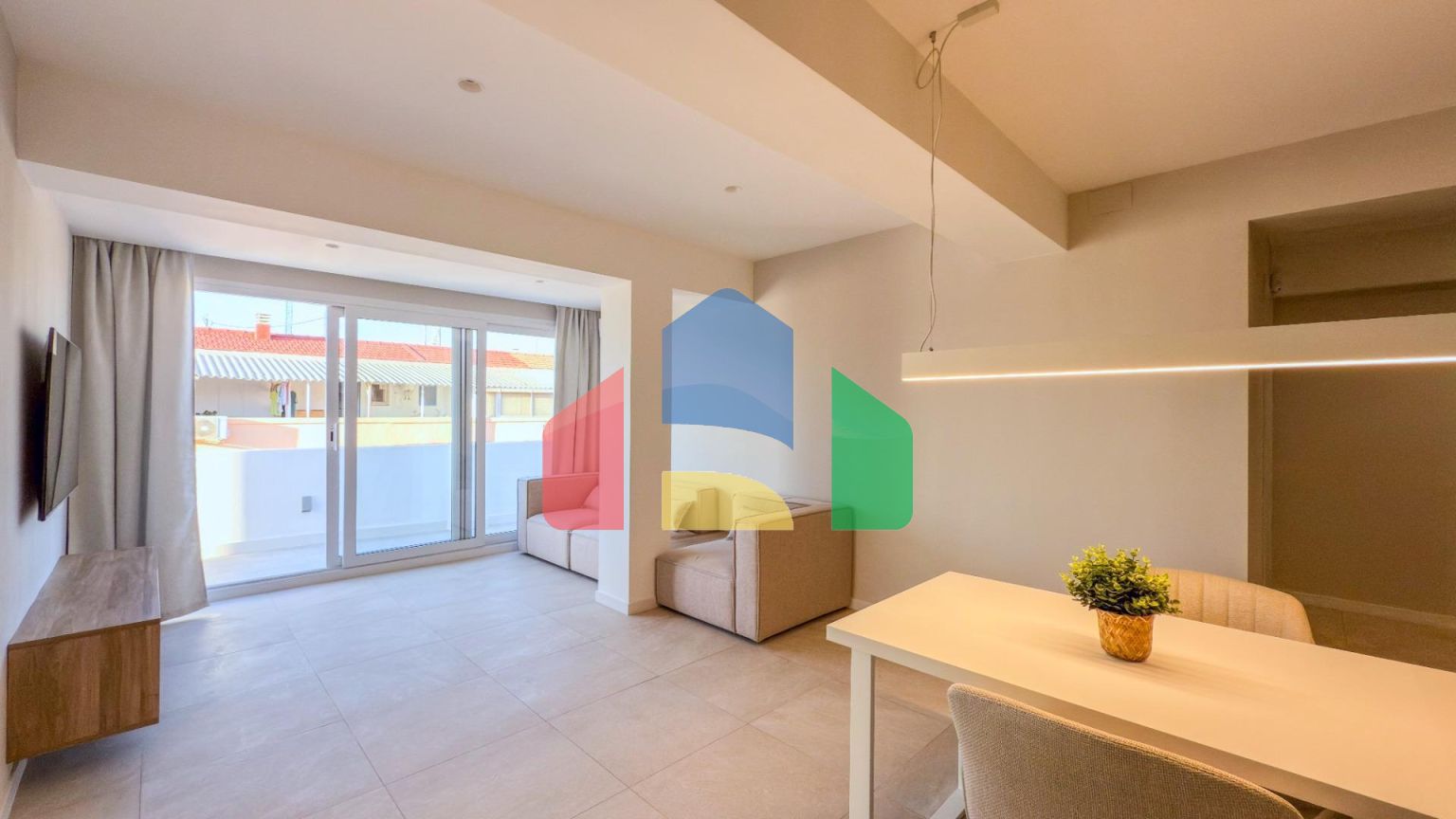 Стильная квартира в Аликанте