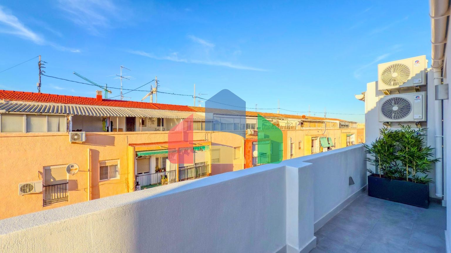 Стильная квартира в Аликанте