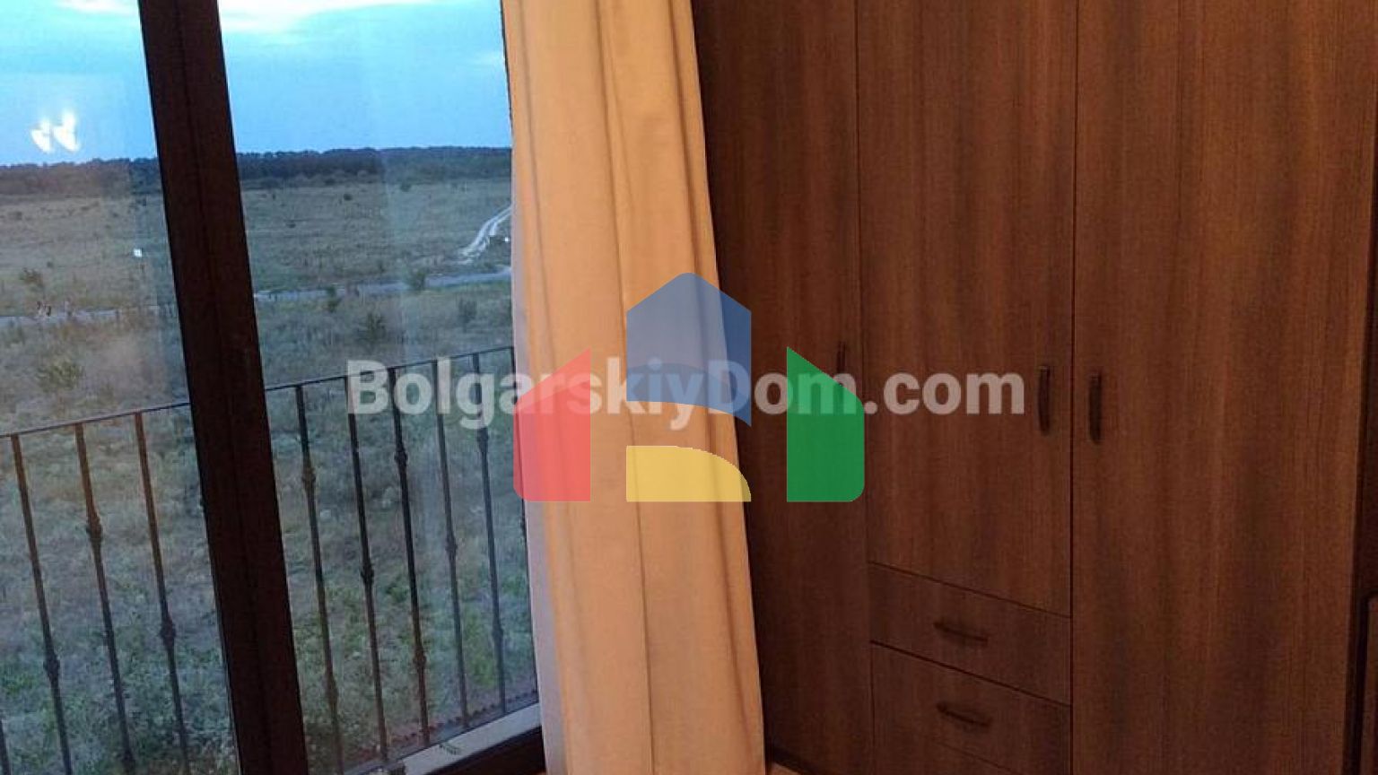 Двокімнатна квартира в Каліакрія