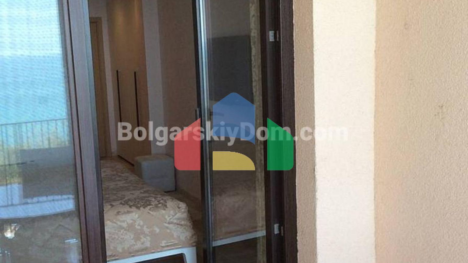 Трехкомнатная квартира в Калиакрия