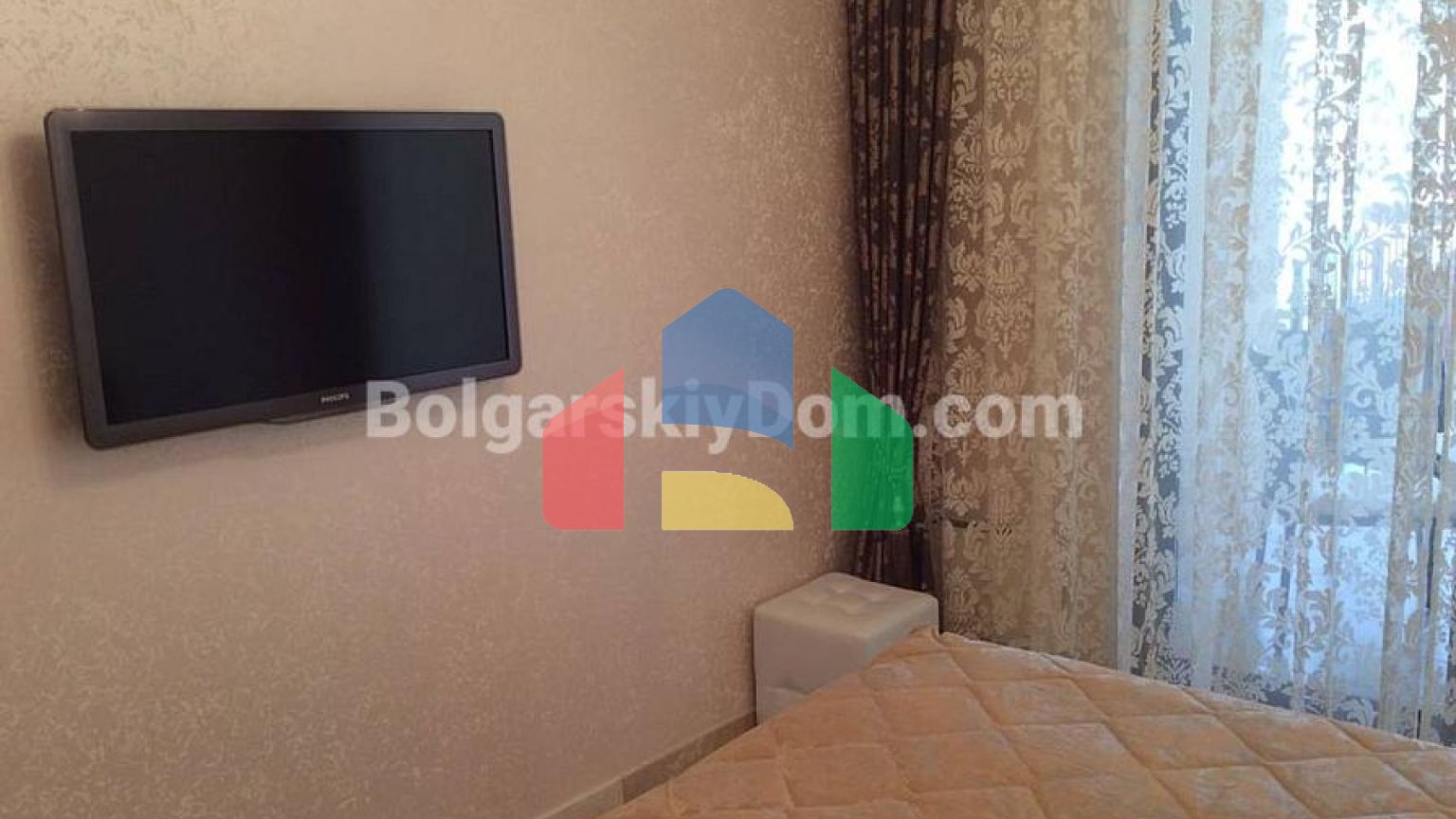 Трехкомнатная квартира в Калиакрия