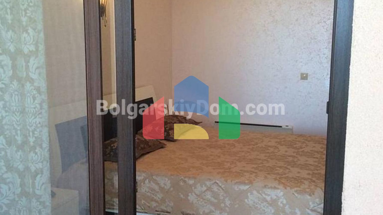 Трехкомнатная квартира в Калиакрия