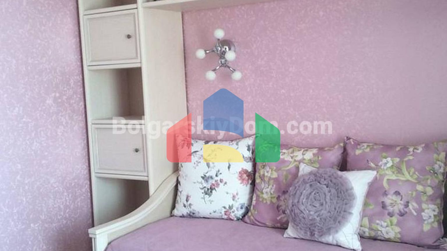 Трехкомнатная квартира в Калиакрия