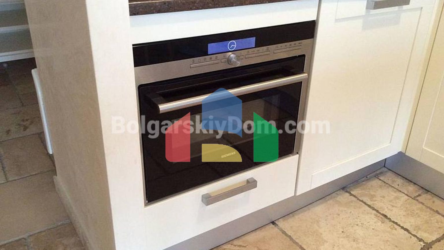 Трехкомнатная квартира в Калиакрия