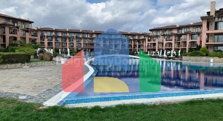 Трикімнатна квартира в Каліакрія Біч Резорт