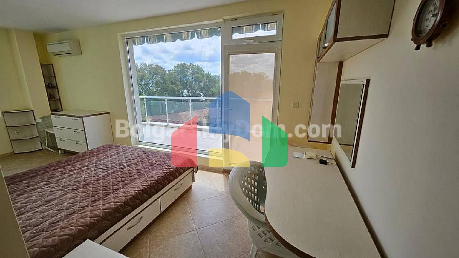 Квартира в місті Кітен