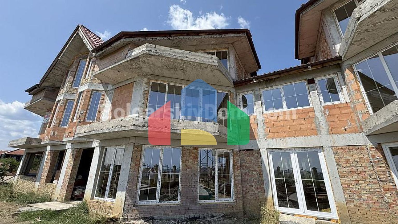 Апартаменти в новому житловому комплексі в Кошариці