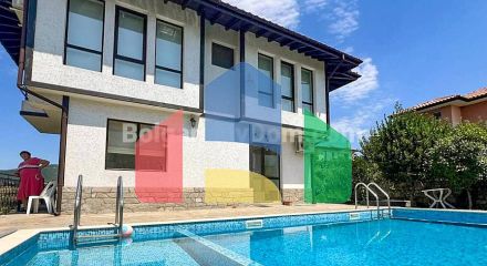 Будинок в Кошариці