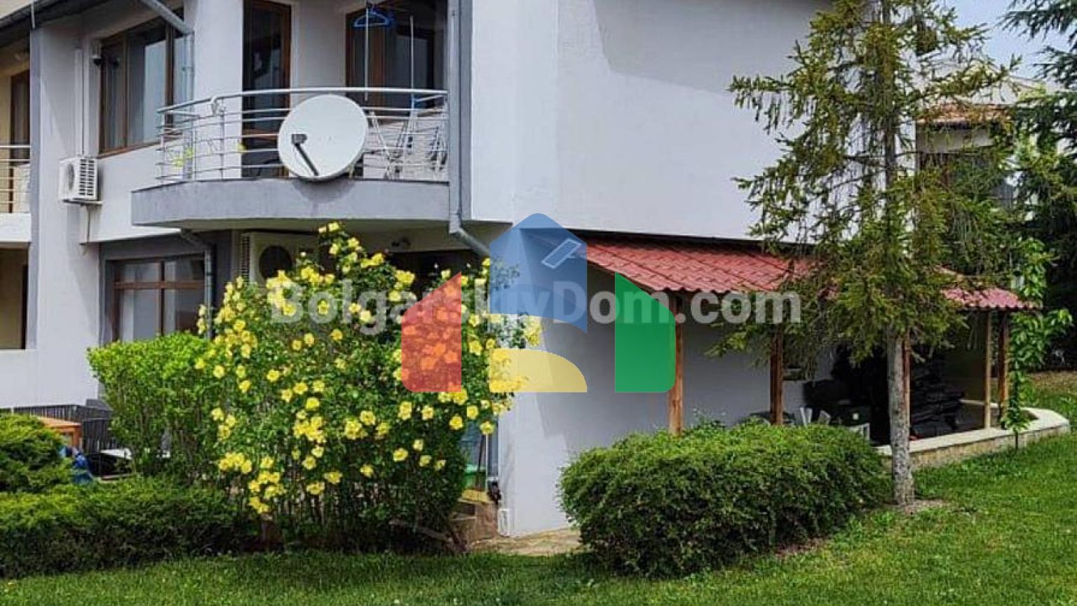 Будинок в Алмонд Хілл