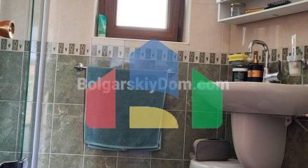 Будинок в Алмонд Хілл