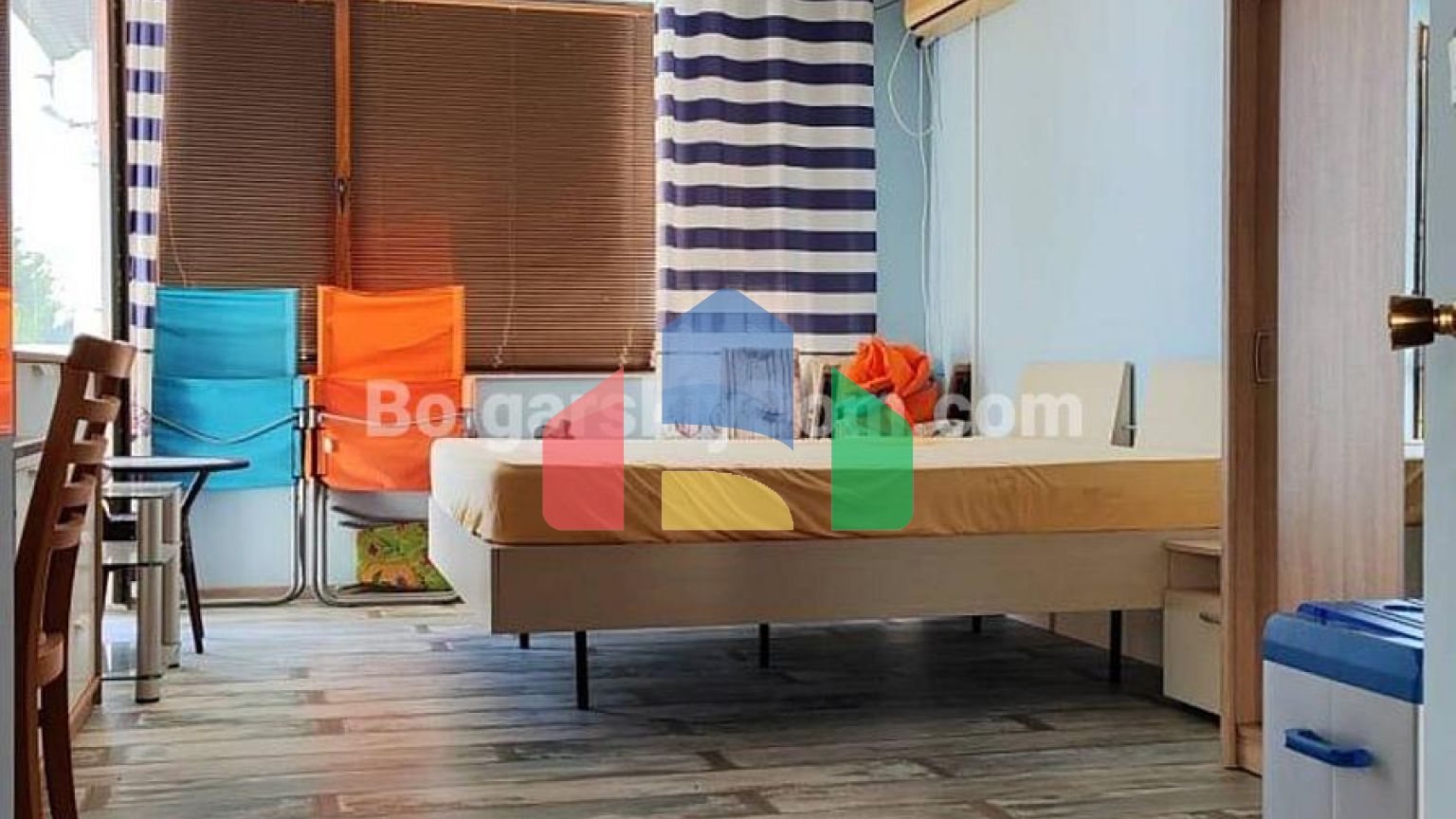 Будинок в Алмонд Хілл