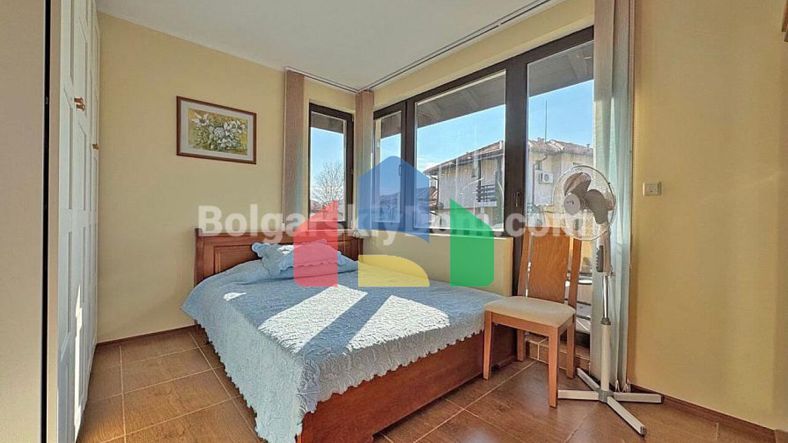 Трикімнатна квартира в Бей В'ю Віллас